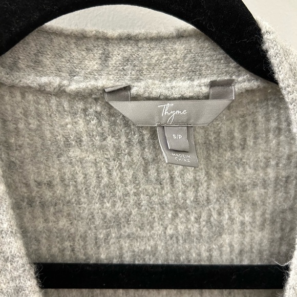 THYME MATERNITY Wrap Sweater - Picture 4 of 5